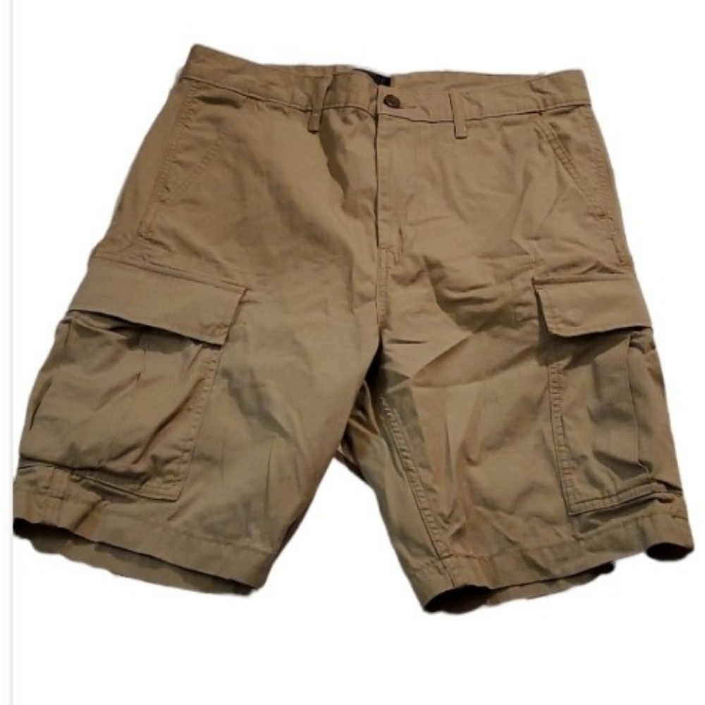 Levi Cargo Shorts/ Mes/ Size 32